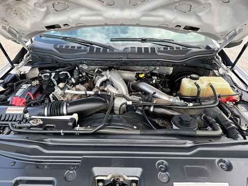 Used 2022 Ford F250 XL w/ Power Equipment Group AWD/4WD image 30