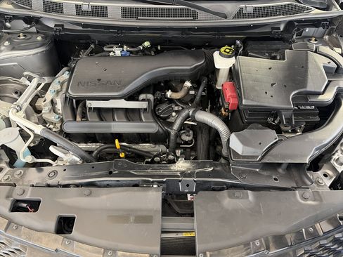 Used 2017 Nissan Rogue Sport SV image 31