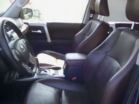 Used 2016 Toyota 4Runner Limited AWD/4WD image 12