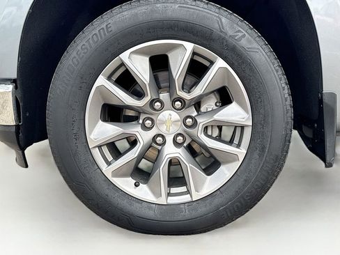 Used 2019 Chevrolet Silverado 1500 LT w/ Texas Edition image 40