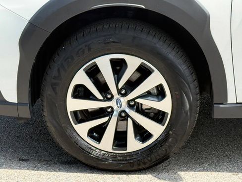 Certified 2024 Subaru Outback Premium AWD/4WD image 6