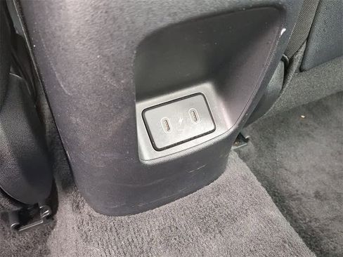 Certified 2025 Hyundai Elantra Sport image 25