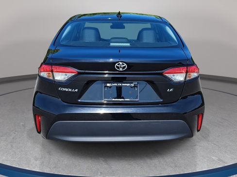 Used 2024 Toyota Corolla LE FWD image 6