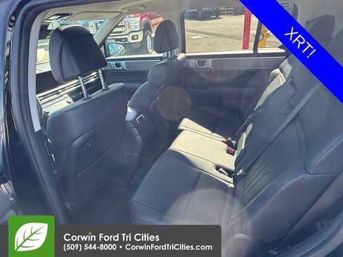 Used 2025 Hyundai Santa Fe XRT AWD/4WD image 4