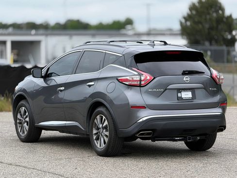 Used 2017 Nissan Murano SV AWD/4WD image 10