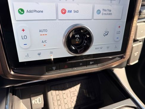 New 2025 Ford F150 Lightning Lariat image 32