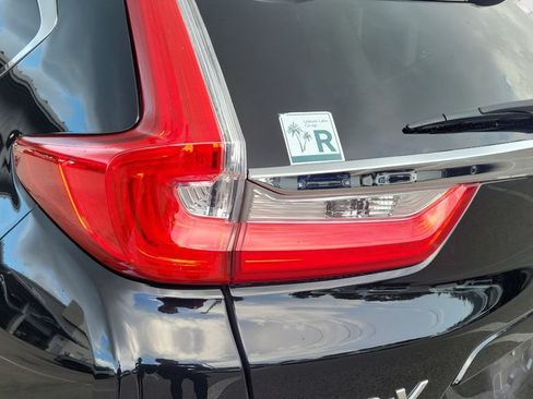 Used 2019 Honda CR-V Touring image 10