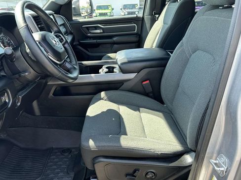 Used 2020 RAM 1500 Big Horn AWD/4WD image 19