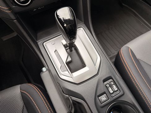 Certified 2022 Subaru Crosstrek 2.0i Premium w/ Moonroof Package image 24