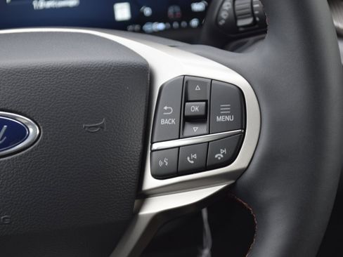 New 2026 Ford Explorer Active image 10