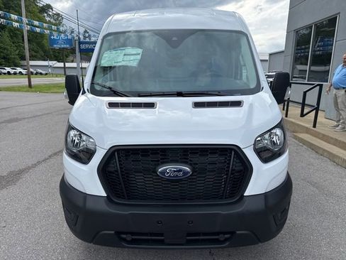 New 2025 Ford Transit 250 148 Medium Roof w/ Load Area Protection Package image 7