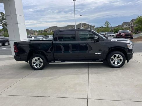 Used 2022 RAM 1500 Big Horn AWD/4WD image 6
