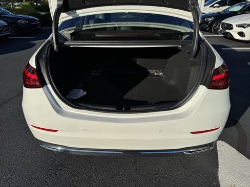 Used 2025 Mercedes-Benz C 300 4MATIC Sedan image 11