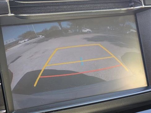 Used 2018 Toyota RAV4 XLE image 6