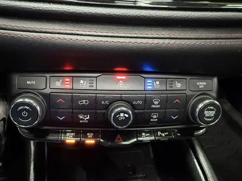 Used 2021 Dodge Durango R/T w/ Trailer Tow Group IV image 21