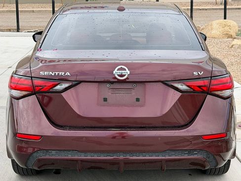Used 2021 Nissan Sentra SV w/ SV Premium Package FWD image 6