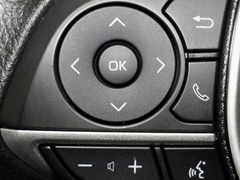 Used 2024 Toyota Camry LE image 31