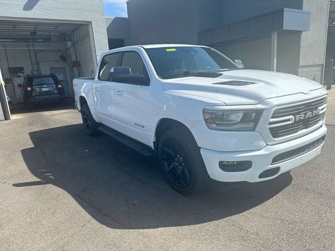 Used 2023 RAM 1500 Laramie AWD/4WD image 11