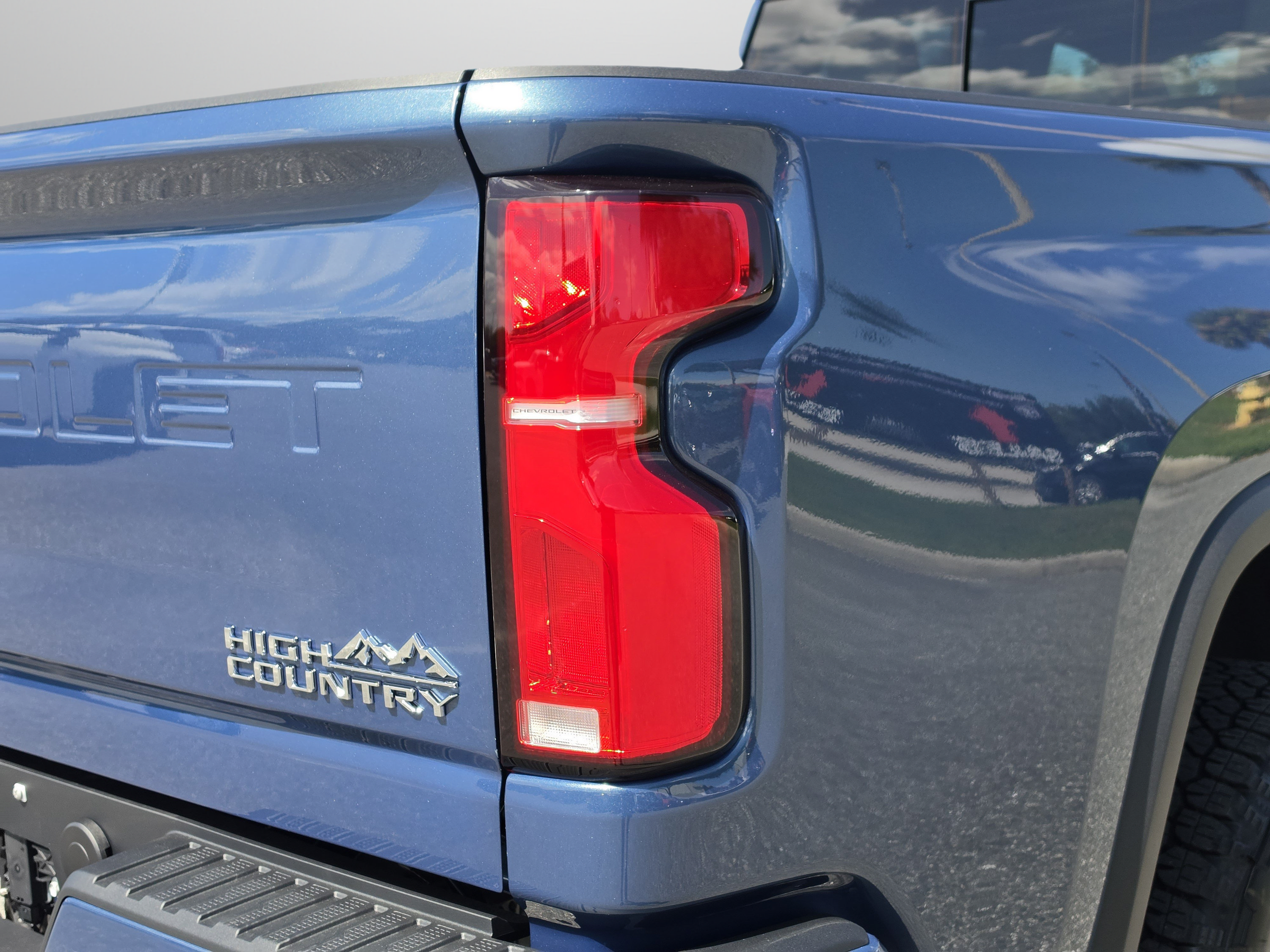 New 2026 Chevrolet Silverado 2500 High Country w/ Technology Package AWD/4WD image 14