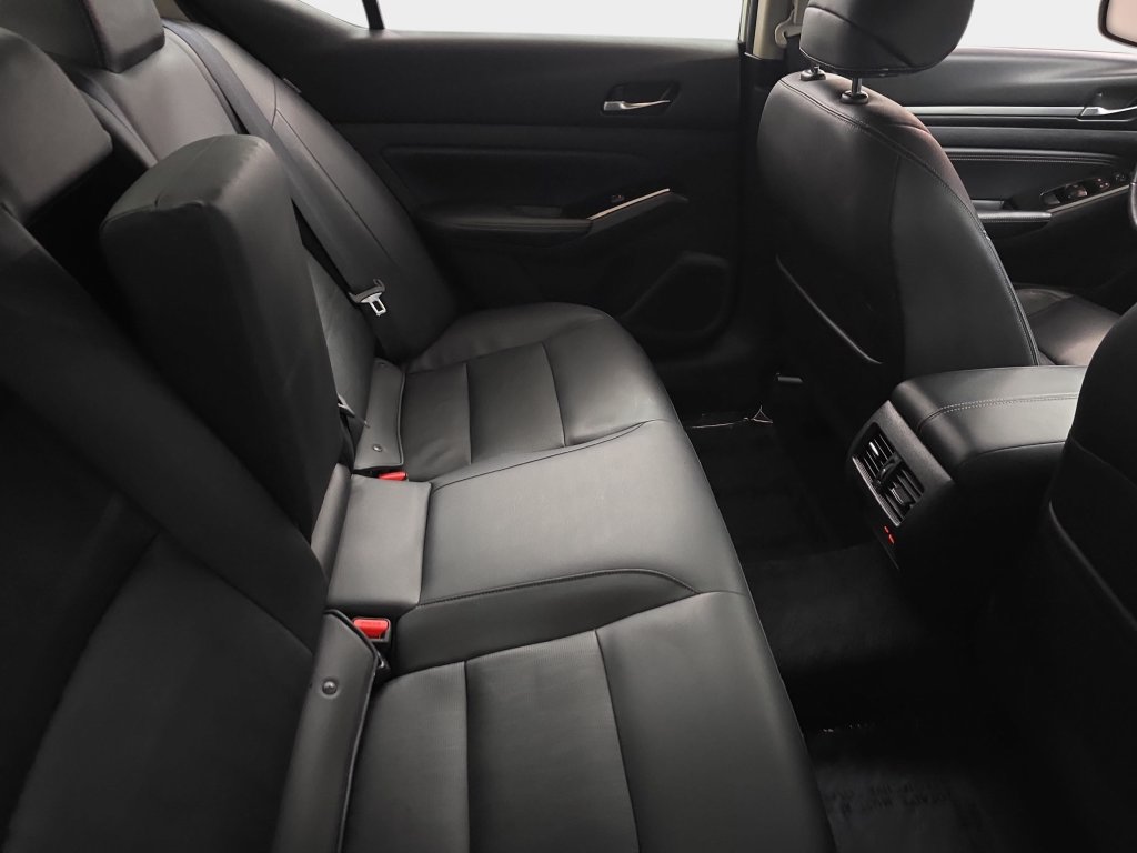 Used 2020 Nissan Altima 2.5 SL AWD/4WD image 13