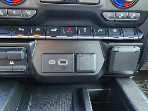 Used 2019 Chevrolet Silverado 1500 High Country AWD/4WD image 20