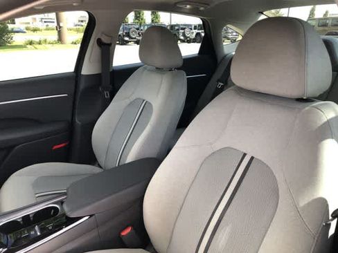 Used 2020 Hyundai Sonata SEL w/ Convenience + Sunroof Package FWD image 18
