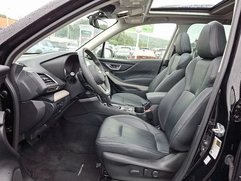 Used 2023 Subaru Forester Limited AWD/4WD image 13