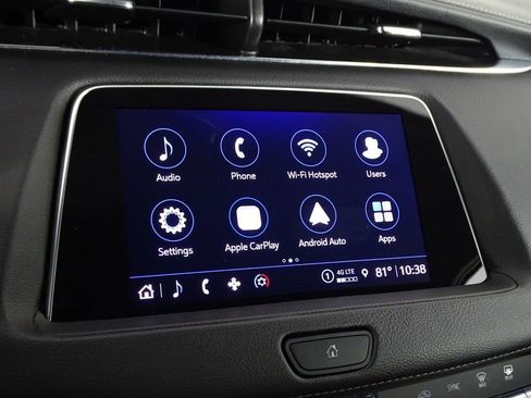 Used 2023 Cadillac XT4 Premium Luxury image 33