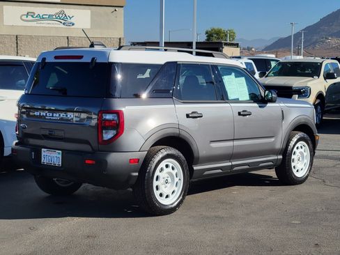 Used 2025 Ford Bronco Sport Heritage AWD/4WD image 2