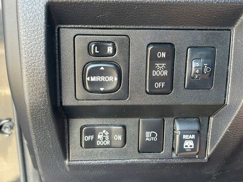 Used 2020 Toyota Tundra SR5 image 24
