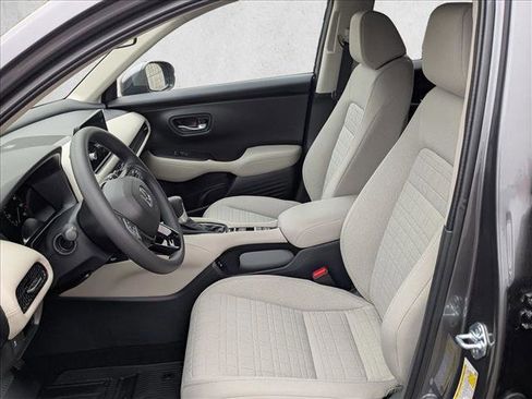 New 2026 Honda HR-V LX image 4