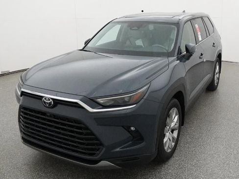 New 2026 Toyota Grand Highlander Limited image 16