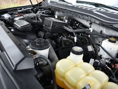 Used 2021 Ford F250 XL w/ STX Appearance Package image 21