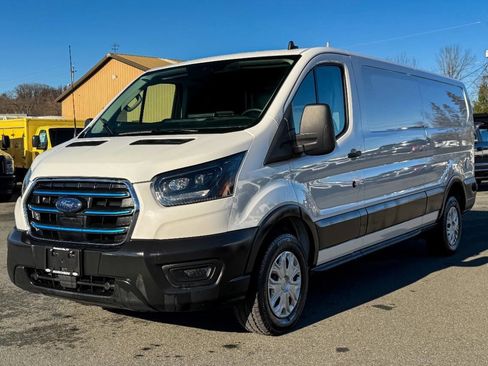 Used 2024 Ford E-Transit Low Roof image 7