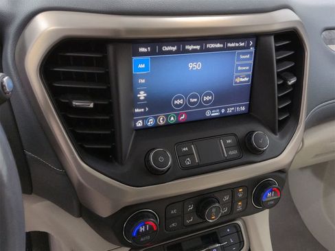 Used 2021 GMC Acadia Denali w/ Denali Technology Package image 28