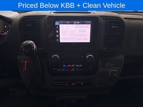 Used 2025 RAM ProMaster 2500 w/ U-Haul Equipment Group FWD image 11