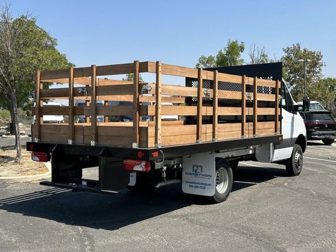 Used 2023 Mercedes-Benz Sprinter 3500 image 9