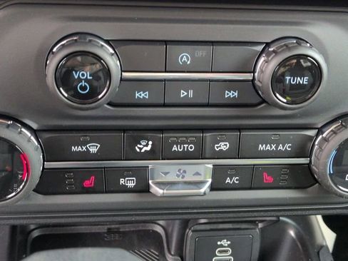 New 2026 Ford Bronco Big Bend image 23