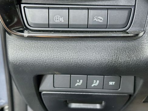 Used 2025 MAZDA CX-30 AWD 2.5 S w/ Preferred Package image 17