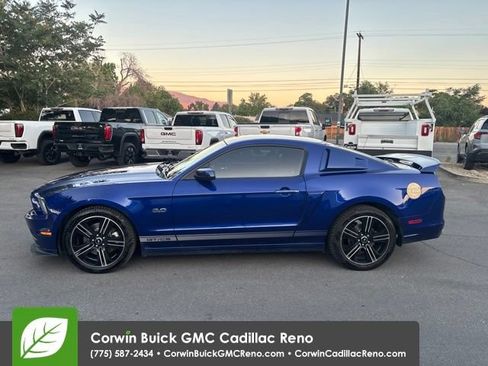 Used 2013 Ford Mustang GT Premium w/ Electronics Pkg RWD image 5