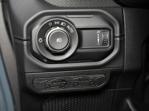 Used 2025 Jeep Wrangler Unlimited Rubicon 392 AWD/4WD image 57