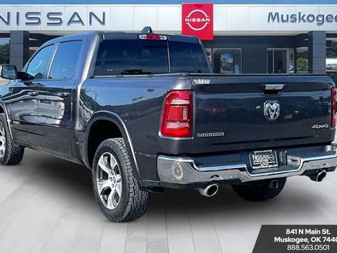 Used 2022 RAM 1500 Laramie AWD/4WD image 4