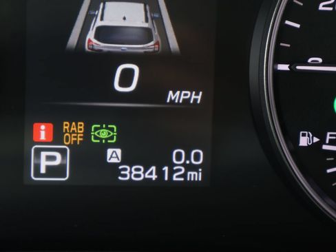 Used 2023 Subaru Ascent Touring AWD/4WD image 2
