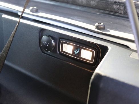 New 2025 Ford Bronco Badlands image 19