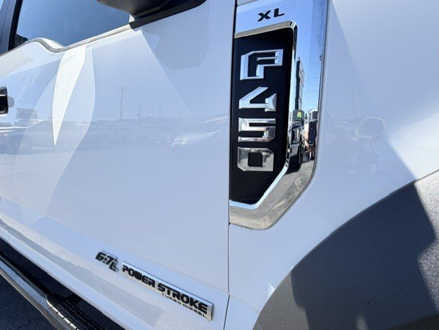 Used 2017 Ford F450 XL w/ Power Equipment Group RWD image 18