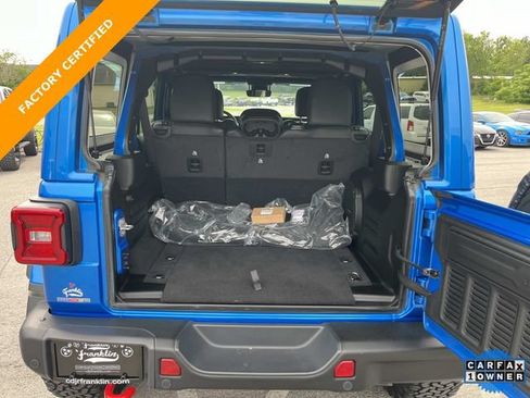 Used 2024 Jeep Wrangler Unlimited Rubicon AWD/4WD image 13
