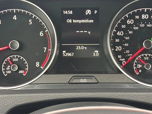 Used 2021 Volkswagen Golf 1.4T TSI Hatchback Sedan 4D image 25