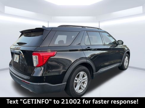 Used 2020 Ford Explorer XLT w/ Equipment Group 202A image 5