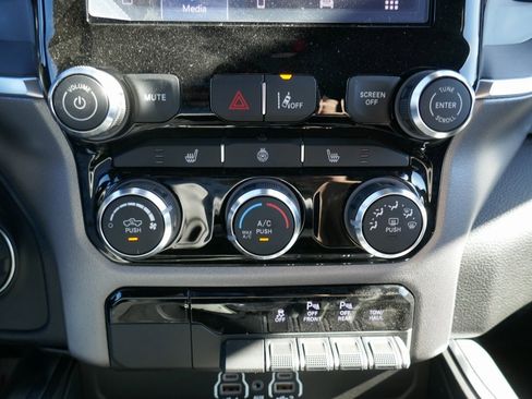 New 2025 RAM 1500 Big Horn image 25