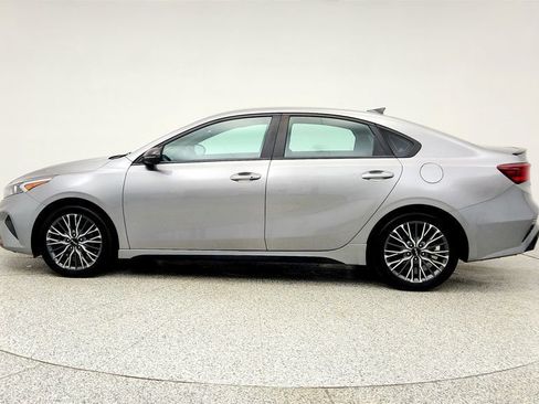 Used 2023 Kia Forte GT-Line image 8